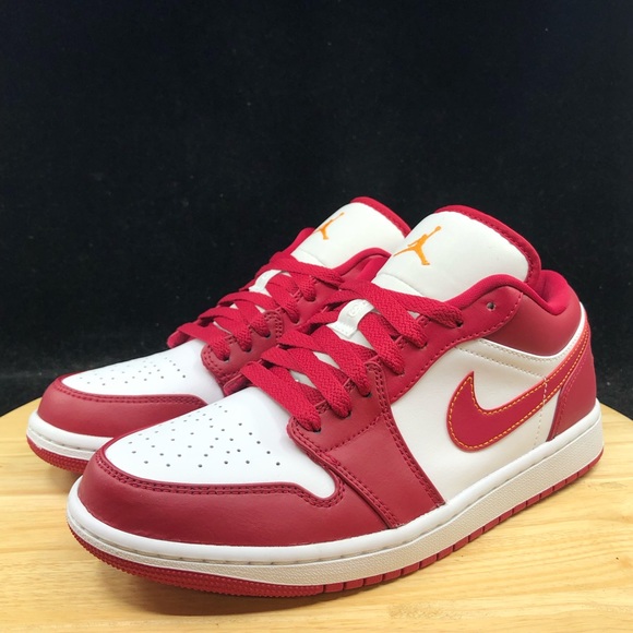Brand New Nike Air Jordan Low Cardinal Red Light Curry White 553558-607 - Picture 2 of 8